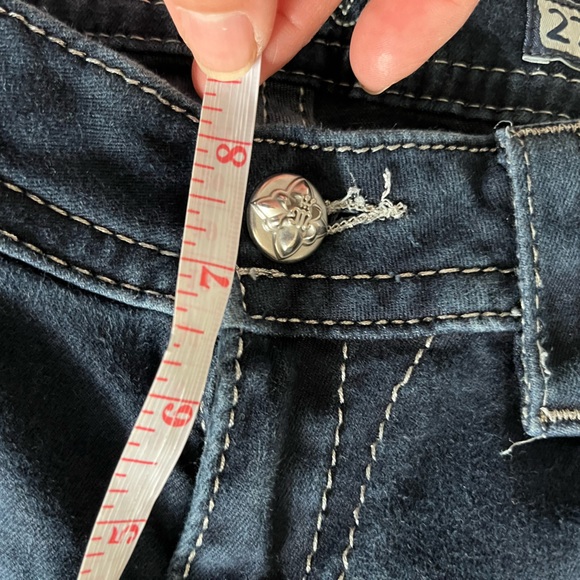 Miss Me mid-rise easy skinny - Picture 8 of 11